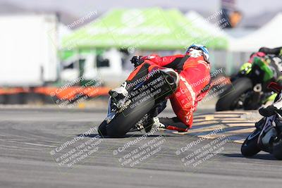 media/Dec-05-2025-CVMA Friday Practice (Fri) [[303bad9a84]]/1-Racer 1/Session 4 (Turn 16)/